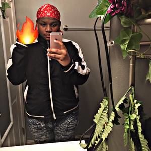 Meet your Posher, Shaquil